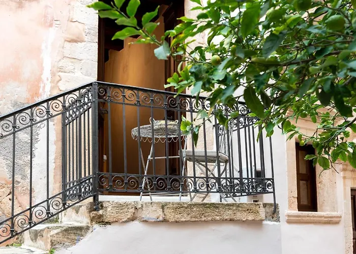 Ξενοδοχείο με διαμερίσματα Oniros Residenza Vecchia 4*