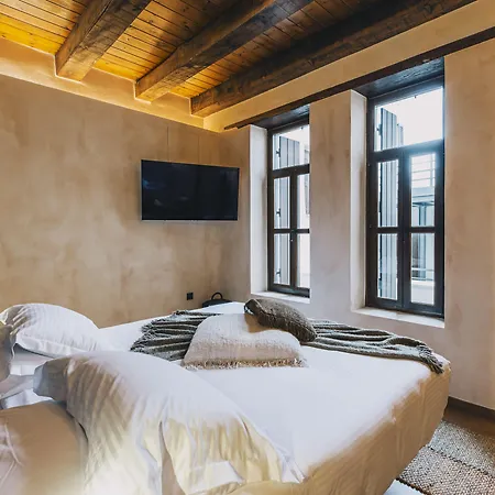 Oniros Residenza Vecchia Aparthotel 4*