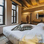 Oniros Residenza Vecchia شقة فندقية 4*